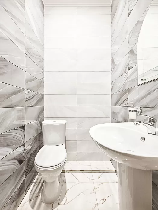 Номер категории Стандарт «Для четверых без окна» в санатории «Вернисаж» в г. Кисловодске - фотография