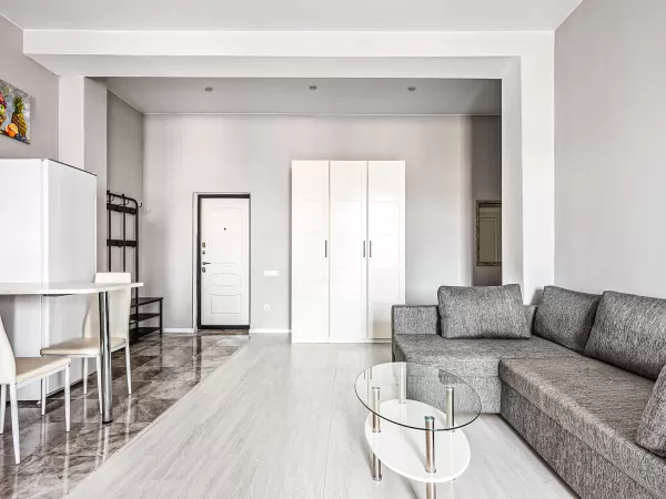 Номер категории Комфорт «Двухкомнатный с террасой» в санатории «Вернисаж» в г. Кисловодске - фотография