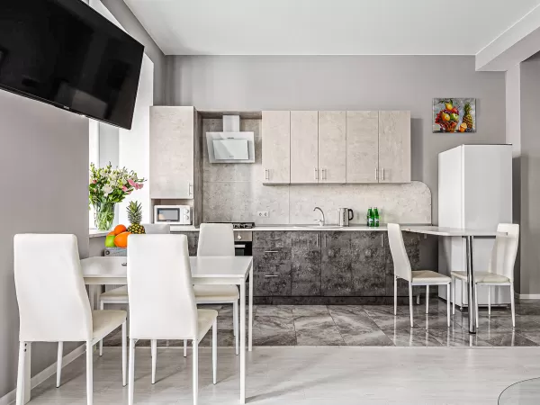 Номер категории Комфорт «Двухкомнатный с террасой» в санатории «Вернисаж» в г. Кисловодске - фотография