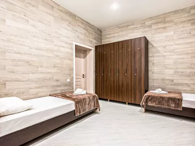 Номер категории Стандарт «Для троих» в санатории «Вернисаж» в г. Кисловодске - фотография