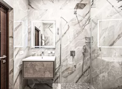 Номер категории Комфорт «Люкс» в санатории «Вернисаж» в г. Кисловодске - фотография