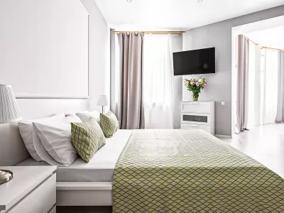 Номер категории Комфорт «С лоджией» в санатории «Вернисаж» в г. Кисловодске - фотография