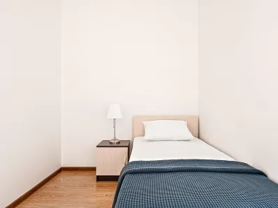 Номер категории Стандарт «Семейный двухкомнатный» в санатории «Вернисаж» в г. Кисловодске - фотография